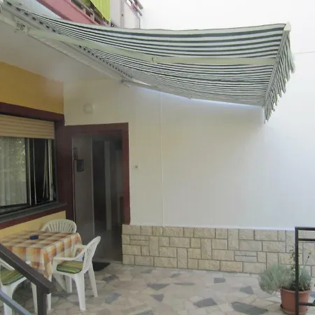 Apartament Fran *