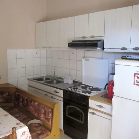 Fran Apartman
